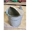 Image 3 : Galvanized oil pail