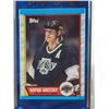 Image 5 : 3 Wayne Gretzky hockey cards - in hard protective cases