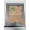 Image 3 : Bobby Orr - framed glass autographed picture - certificate in back