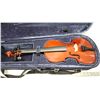 Image 2 : Beautiful violin, c/w accessories and bow - in carrying case - sounds nice