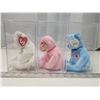 Image 2 : 3 Asian collectible bears, ty beanie babies - "Nipponia", "Sakura" & "Mugungwha" - in clear case, li