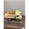 Image 1 : Tonka dump truck - 19"long