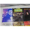 Image 5 : Bundle of assorted vinyl records