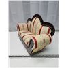 Image 2 : Miniature doll couch - 17"x11"Hx6"D