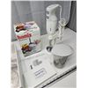 Image 3 : Bamix universal wand mixer, c/w accessories