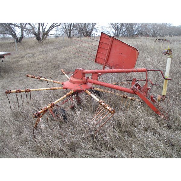 H. Niemeyer Rotary Rake, PTO Powered - Bodnarus Auctioneering