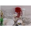 Image 3 : (20+) Lot of Glass Pottery Metal Dishes Vases Bowls Decorative Items