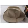 Image 2 : Biltmore Cowboy Hat with Box