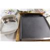 Image 3 : Bundt Pan, Baking Pans, Assorted Kitchenware