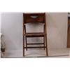 Image 1 : Vintage Wooden Folding Chair