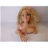 Image 2 : Barbie Styling Head Nails with Movable Hands