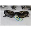 Image 2 : (12) Looks - UV 400 Sunglasses