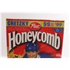 Image 2 : 1990s Wayne Gretzky Honeycomb Cereal Box with Cards on Back