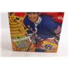 Image 3 : 1990s Wayne Gretzky Honeycomb Cereal Box with Cards on Back