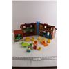 Image 1 : Fisher-Price Toy House with Accessories