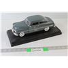 Image 1 : 1940's Mercury Sedan Die Cast Car 1:16 Scale