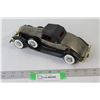 Image 1 : 1931 Rolls Royce Die Cast Car 1:16 Scale w/ Battery Slot (Needs Battery)