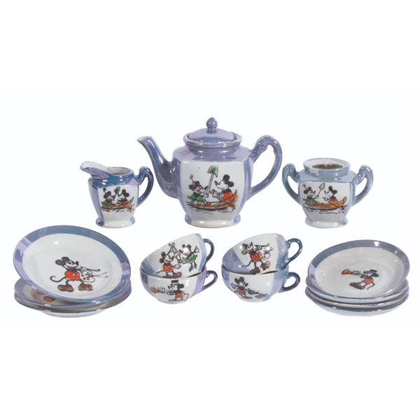 A Mickey & Minnie Tea Set.