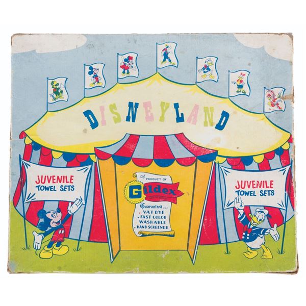 A Disneyland Juvenile Towel Set and Box.