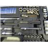 Image 3 : traveling toolkit metric and SAE