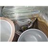 Image 8 : granite Cutting board and assorted dishes