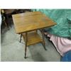 Image 3 : Parlor table with glass ball feet