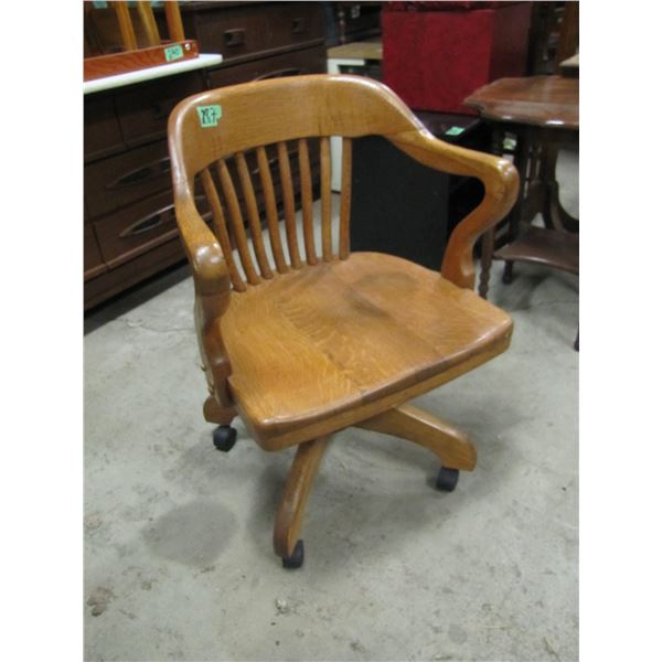 Vintage rolling office chair