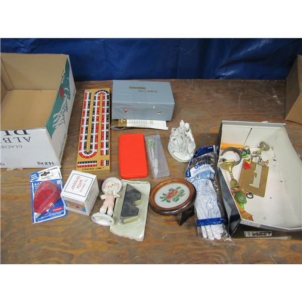 Cribbage board , small figurines, Domino game,  miscellaneous