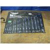 Image 1 : Husky 15 piece combination wrench set