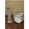 Image 1 : LAVABO SUR PIED
