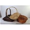 Image 1 : (3) Woven Baskets
