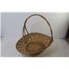 Image 3 : (3) Woven Baskets