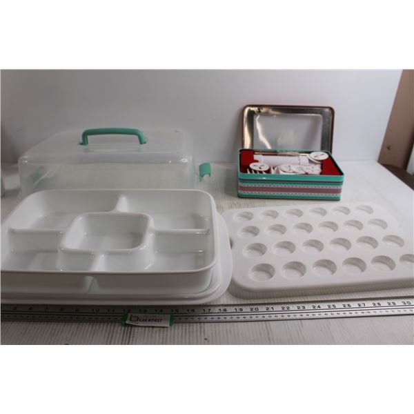 Rubbermaid 3-in-1 Tray, Assorted Icing Tips