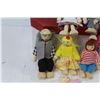 Image 4 : Wooden & Cloth Family - Toys