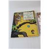 Image 2 : (2) Calvin & Hobbes Comic Book - Soft cover