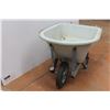 Image 2 : * Mini Wheel Barrow