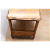 Image 6 : * Wooden Side Table - 21" x 23" x 26"