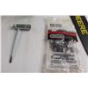Image 4 : John Deere CS40 Chain Saw - Lightly Used