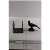 Image 1 : Horseshoe Wine Bottle Holder, Bird Paperweight