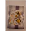 Image 2 : Elegance Collection Plaid Table Cloth w/6 Napkins Included - 60"x84" (NIP)