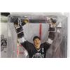 Image 2 : McFarlane NHL Wayne Gretzky Figurine - Sealed