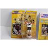 Image 2 : (2) Kenner Starting Lineup Hockey Figurines - Sealed