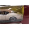 Image 3 : Road Signature 1971 Buick Riviera Die Cast - 1/18