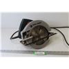 Image 1 : Black & Decker 2 1/3 hp Circular Saw (working)