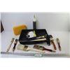 Image 1 : Painting Supplies - Paint Tray - Brushes - Sponge