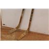 Image 4 : * (2) RH Wood Hockey Sticks: Louisville & Sherwood