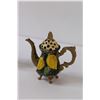 Image 4 : Asian Porcelain Water Figurine & (2) Lemon Teapot Displays - 4" tall