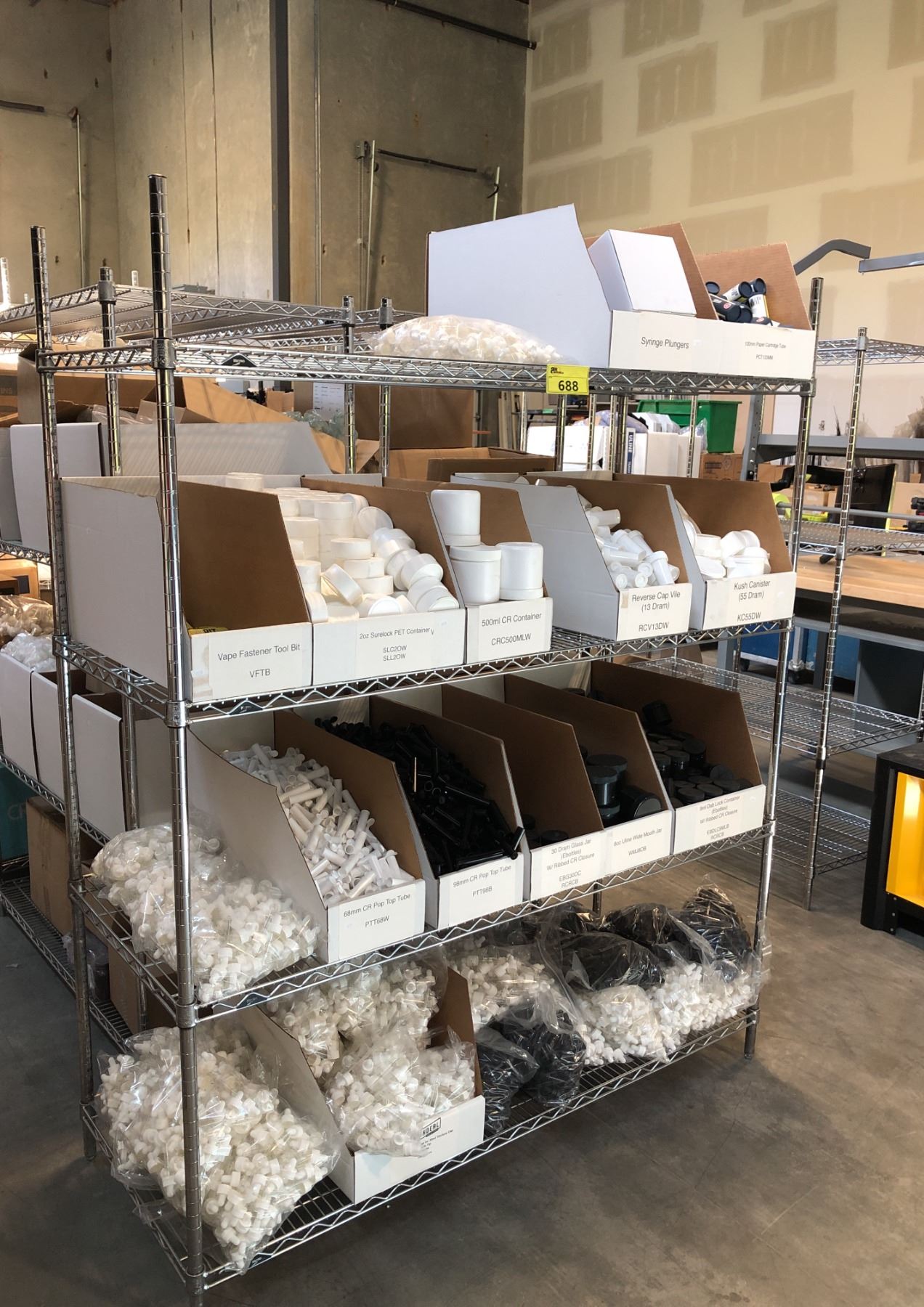 4 TIER CHROME ADJUSTABLE WIRE METRO RACK 24