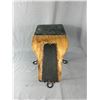 Image 2 : Vintage Shoe Shine Stool w/ Foot Rest NO SHIPPING