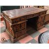 Image 3 : ARELY PERUVIAN LEATHER HAND TOOLED & PAINTED DESK